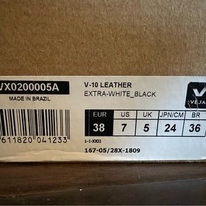 Veja V-10 Leather white black sneakers